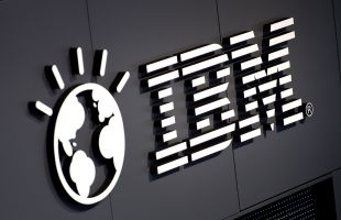 IBM企业AI和数据平台watsonx上市