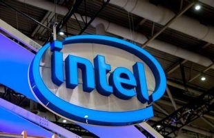 Intel 与 BCG 宣布合作推出企业级安全生成式人工智能