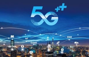 中移动(00941.HK): 8 月 5G 上客量加快至 5.39 亿户